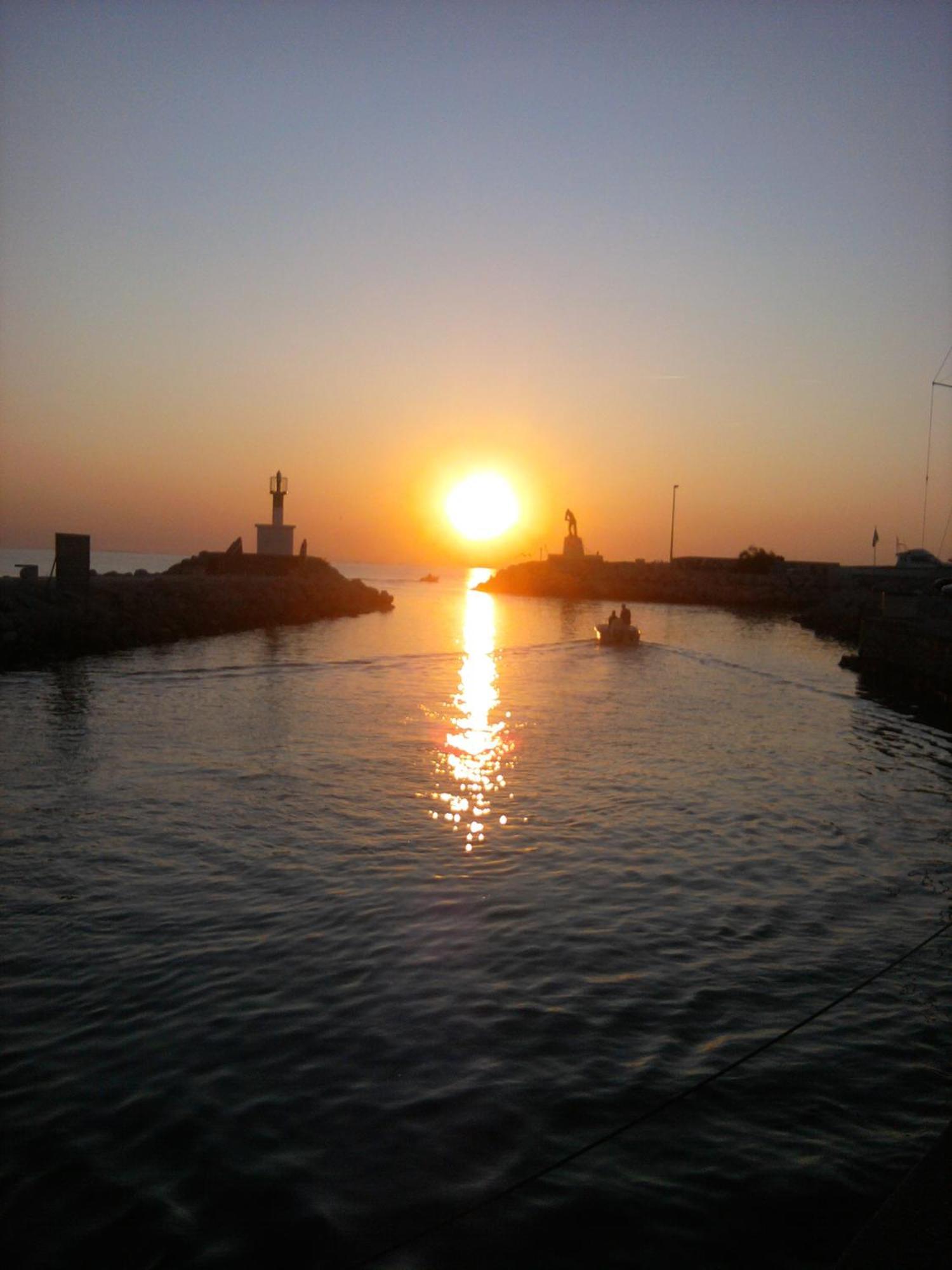 Jolis Studios Vue Sur Mer Port, Etangs Et Canaux Residence Rivercity 卡诺海滩 外观 照片