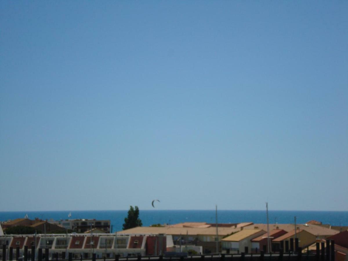Jolis Studios Vue Sur Mer Port, Etangs Et Canaux Residence Rivercity 卡诺海滩 外观 照片