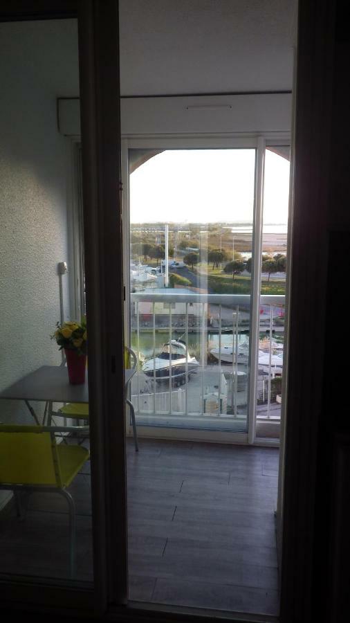 Jolis Studios Vue Sur Mer Port, Etangs Et Canaux Residence Rivercity 卡诺海滩 外观 照片