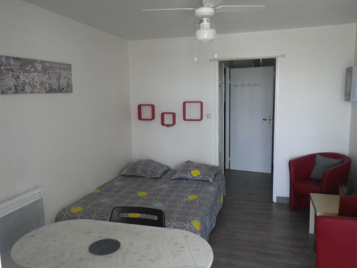 Jolis Studios Vue Sur Mer Port, Etangs Et Canaux Residence Rivercity 卡诺海滩 外观 照片