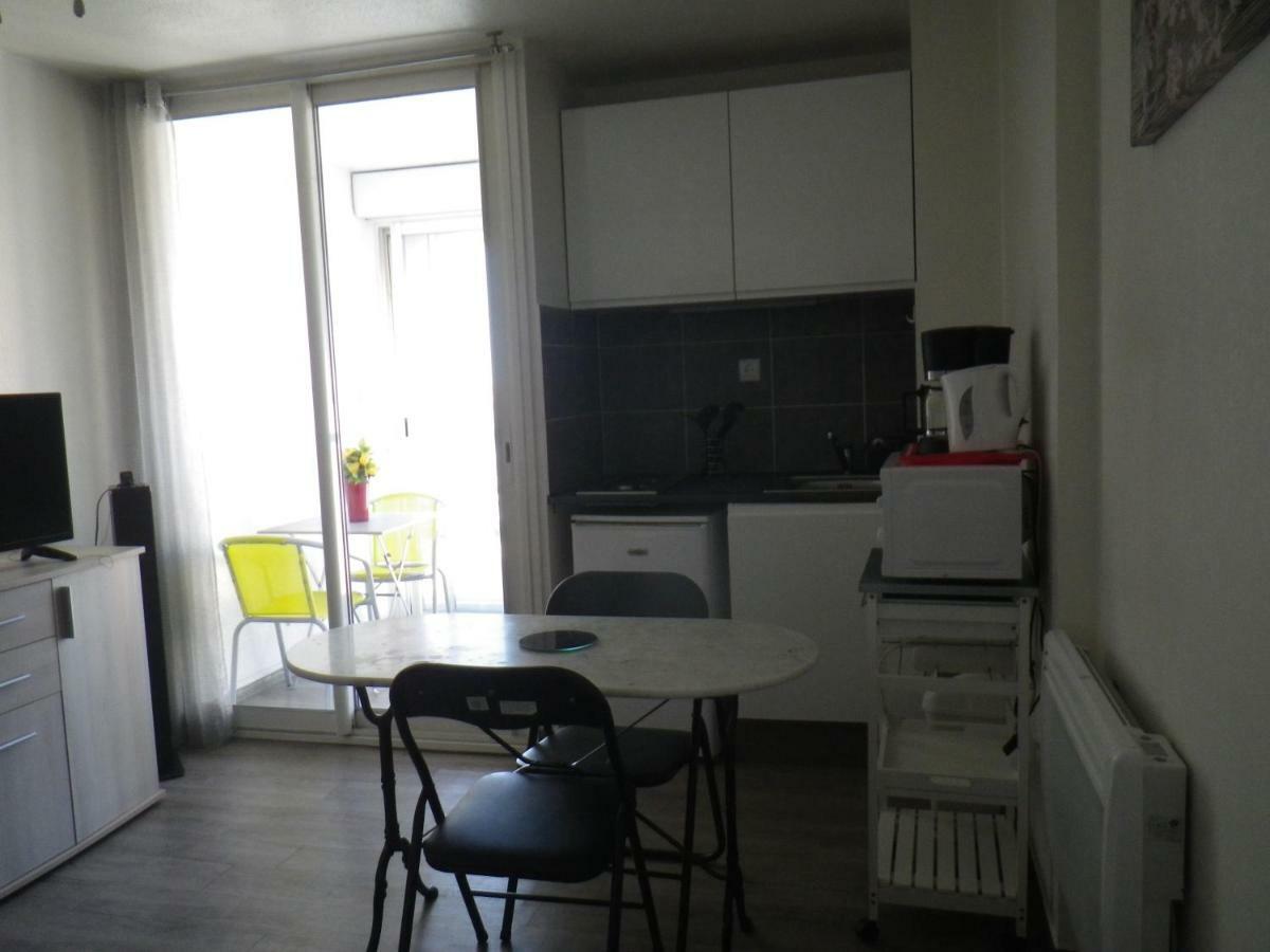 Jolis Studios Vue Sur Mer Port, Etangs Et Canaux Residence Rivercity 卡诺海滩 外观 照片
