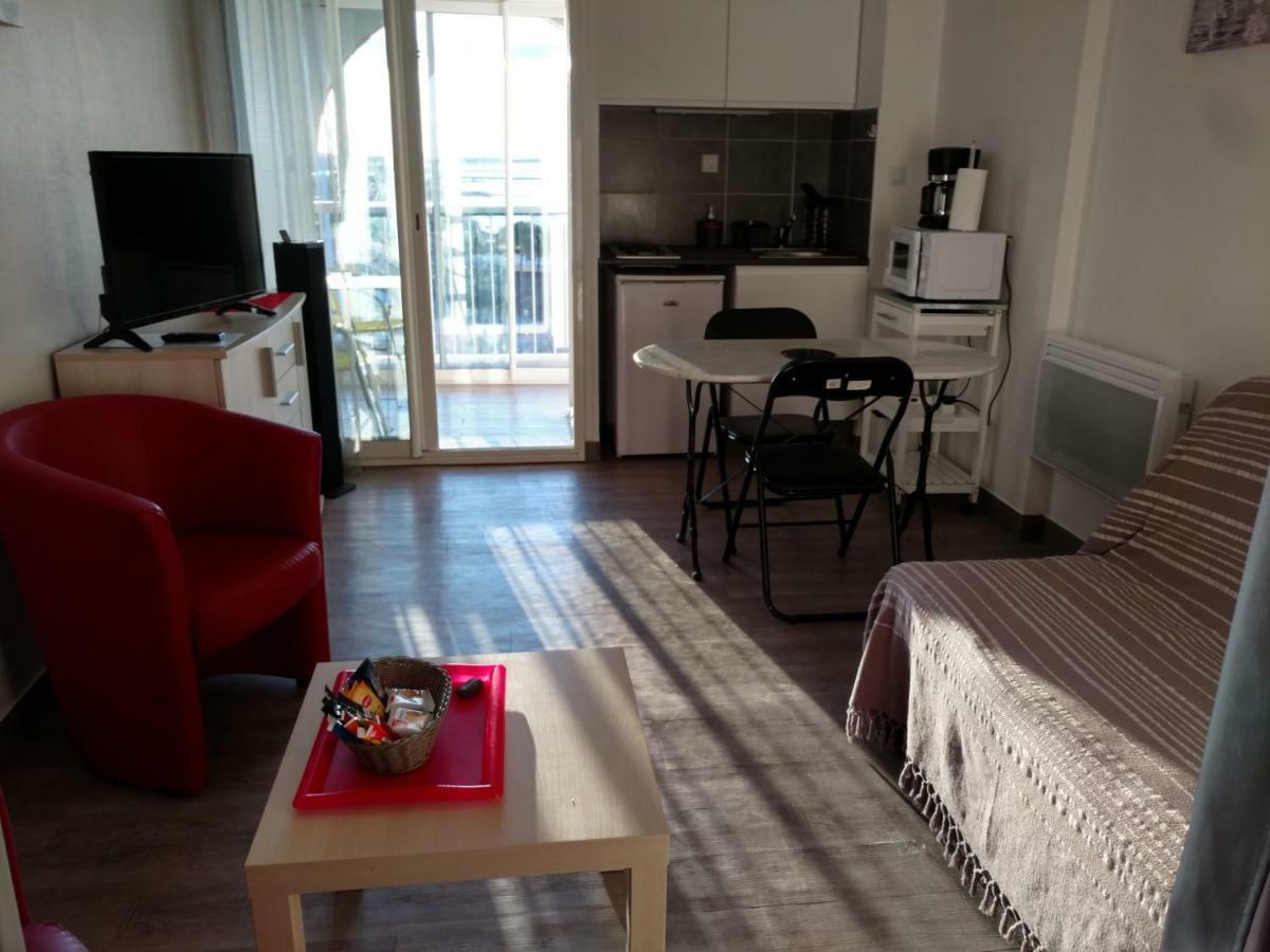 Jolis Studios Vue Sur Mer Port, Etangs Et Canaux Residence Rivercity 卡诺海滩 外观 照片